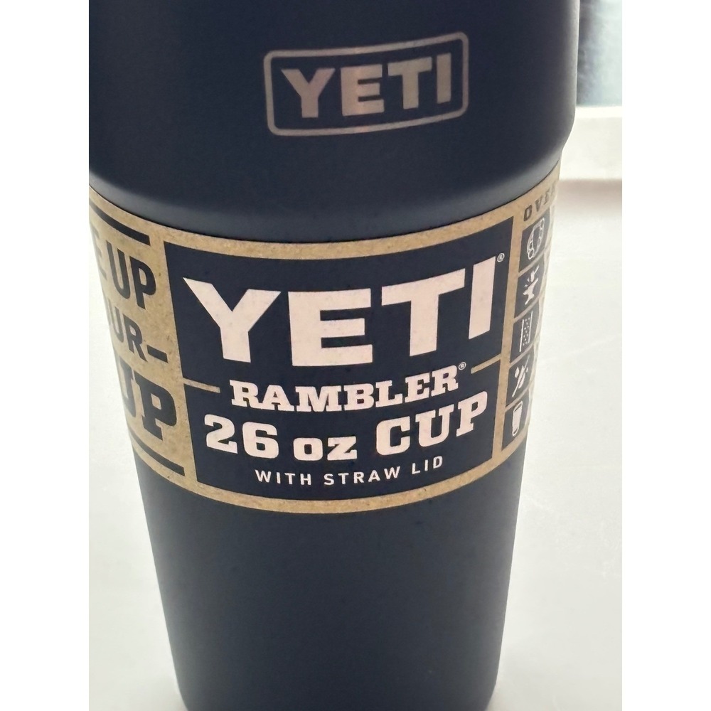 YETI Rambler 26 oz Cup Navy Blue Stainless Steel Tumbler with Straw Lid NEW - Picture 2 of 8